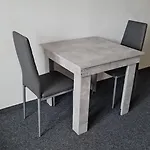 Zweibettzimmer mit eigenem Bad