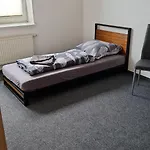 Zweibettzimmer mit eigenem Bad